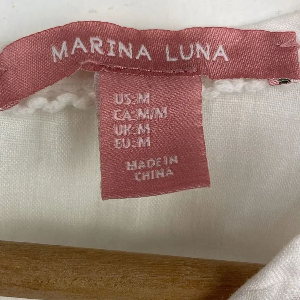 Marina Luna Linen White Crochet Trim Sleeveless Top size Medium - Picture 10 of 13
